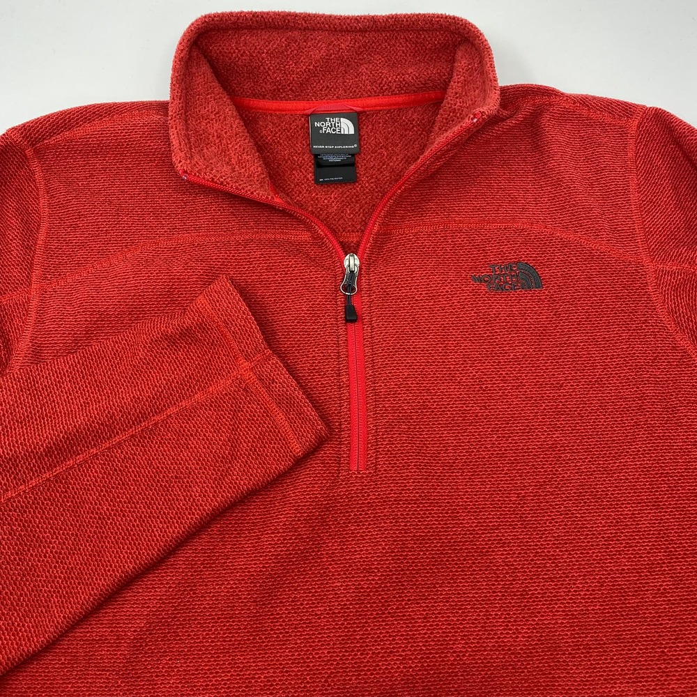 The North Face Large Solid Red Soft 1/4 Zip Long Sleeve‎ Pullover Sweater